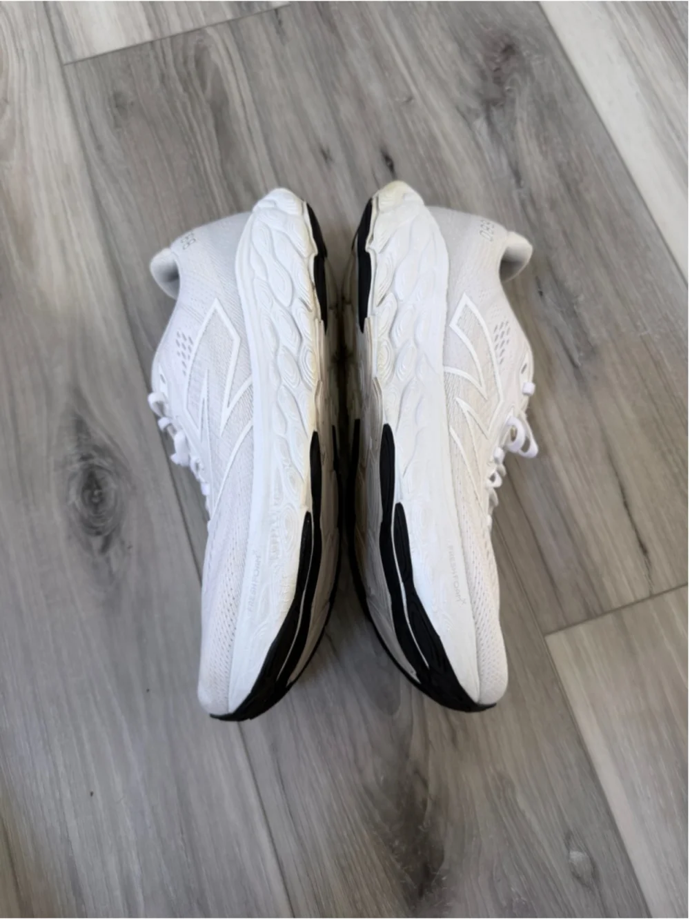 New Balance Fresh Foam X 880v14 Women’s 10.5 White Silver Running Shoes W880W14